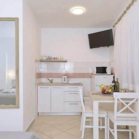 Apartmani Strpic Biograd na Moru Kültér fotó