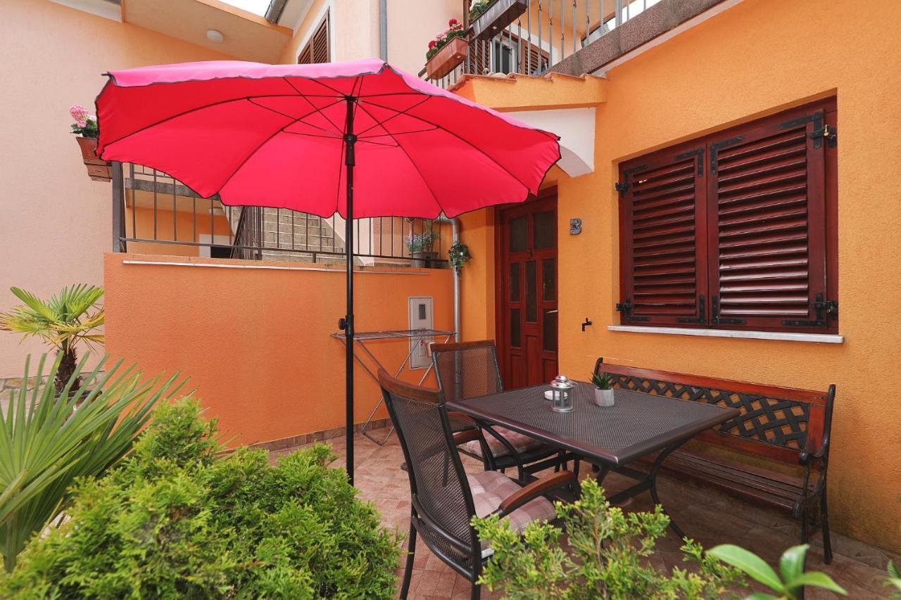 Apartmani Strpic Biograd na Moru Kültér fotó
