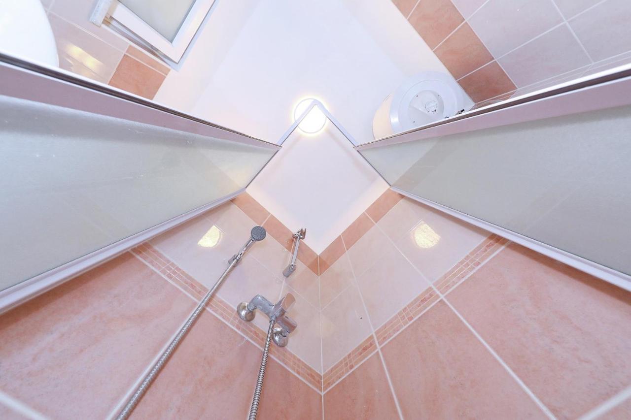 Apartmani Strpic Biograd na Moru Kültér fotó
