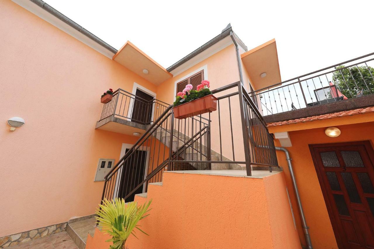 Apartmani Strpic Biograd na Moru Kültér fotó